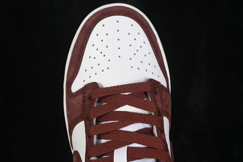 All Categories Nk SB Dunk Series Nk SB Dunk Low Low-top sneakers Nike SB Dunk Low Year of the Horse Burgundy Low-top casual sneakers IB4417-104